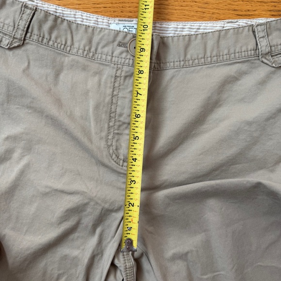Ann Taylor Loft Petites Julie Straight Leg Khaki Pants Size 8P - Picture 7 of 9